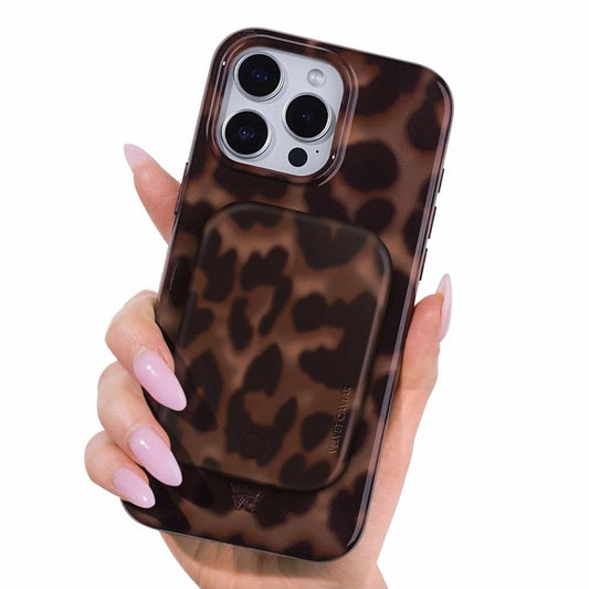 Wireless Phone Charger - It Girl Leopard by Velvet Caviar